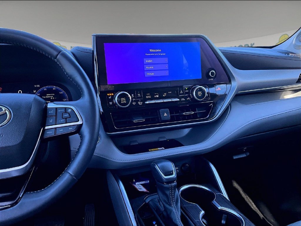 Used 2023 Gray Toyota Platinum image 19