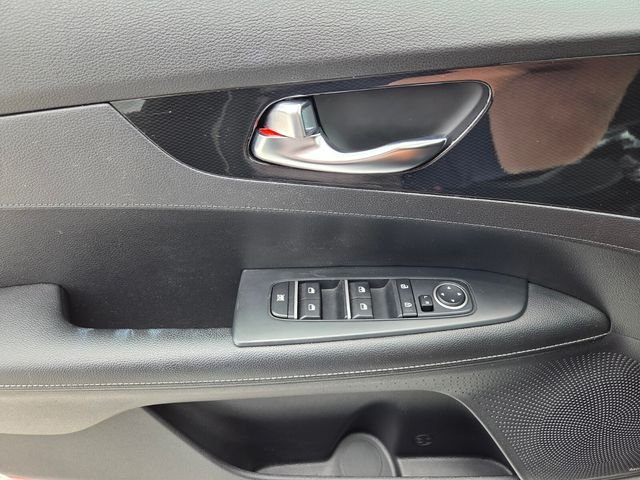 Certified Used 2021 White Kia GT-Line image 20