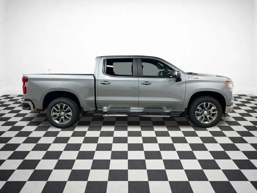 2026 Chevrolet Silverado 1500 LT - Photo 11