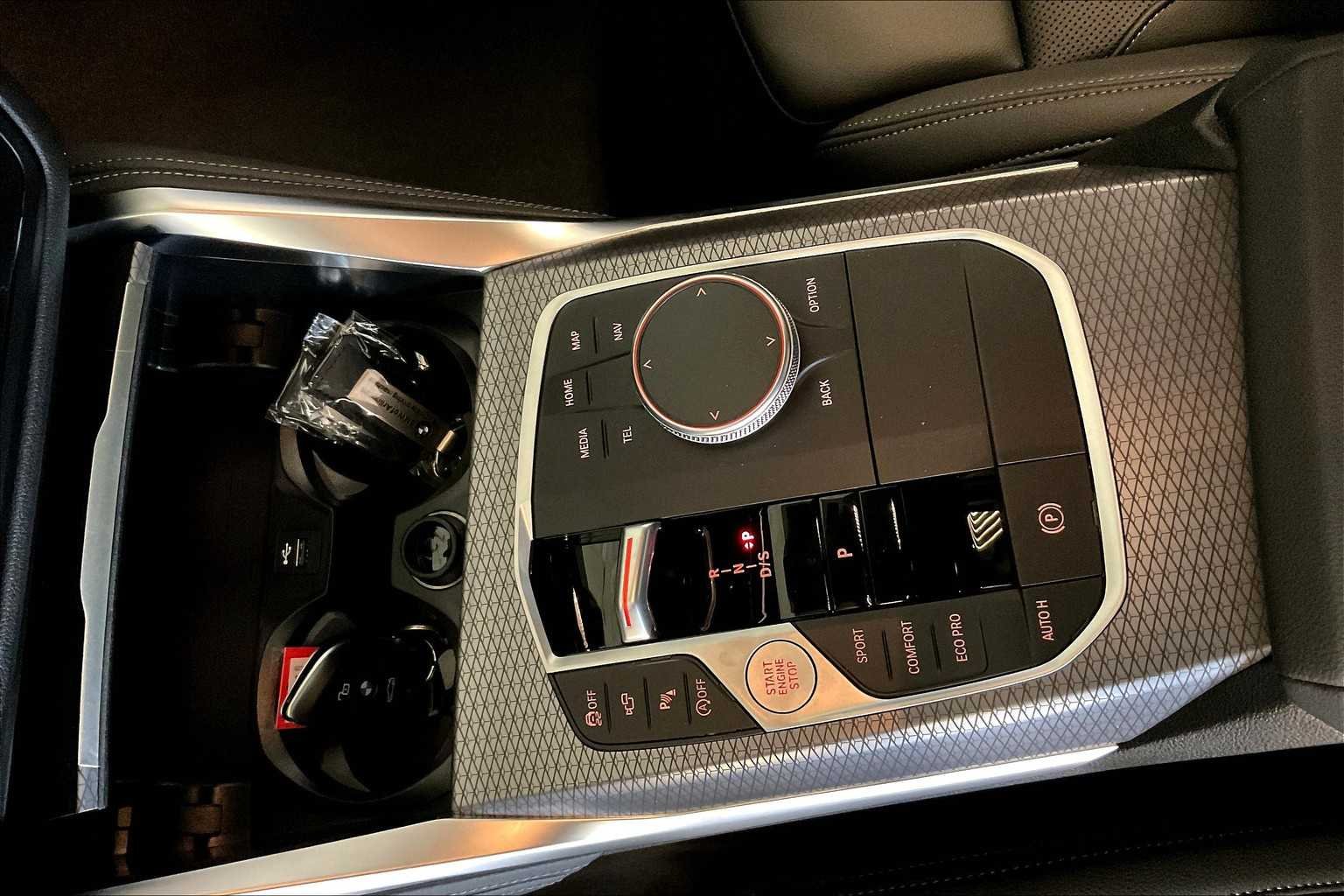 Used 2026 Mineral White Metallic BMW M440i image 7