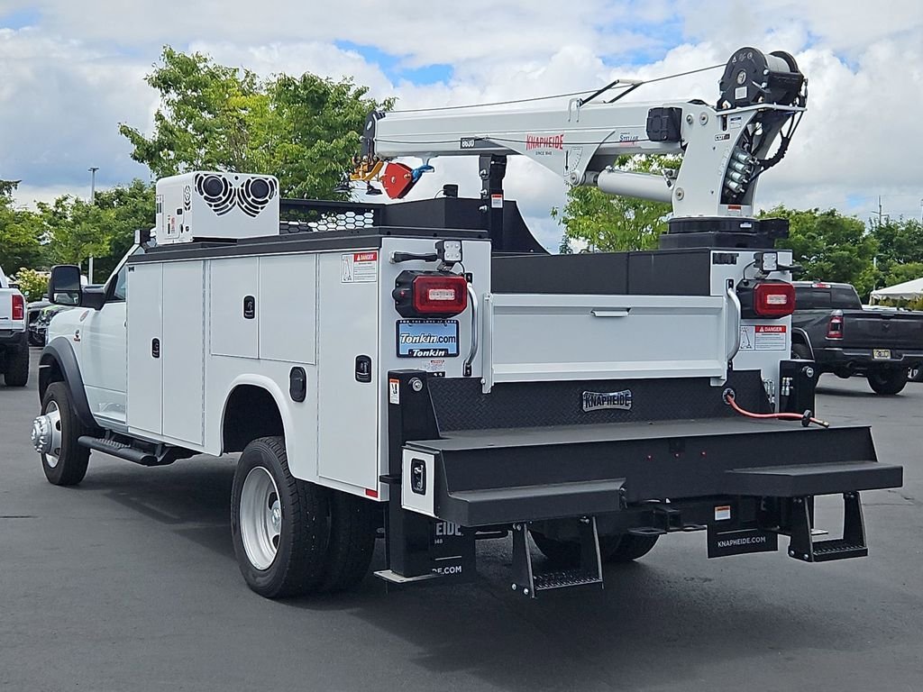 New 2024 Bright White Clear-Coat Exterior Paint RAM Tradesman image 4