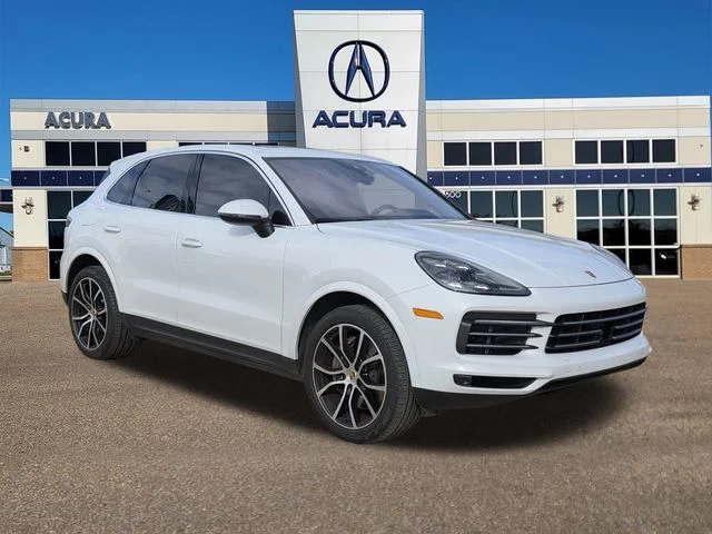 2022 Porsche Cayenne S's photo