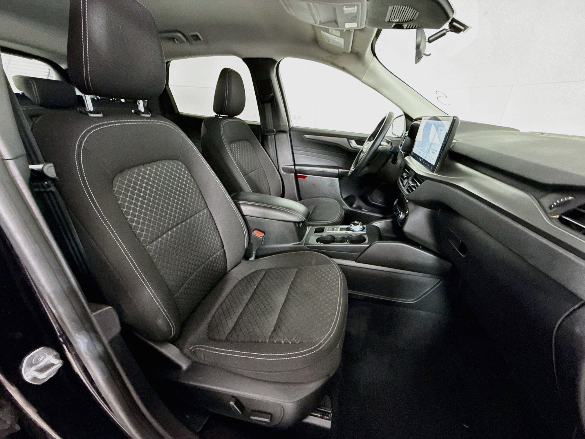 Used 2023 Agate Black Metallic Ford Active image 28