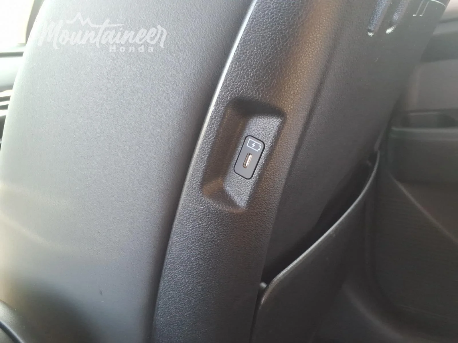 Used 2026 Serenity White Hyundai SEL image 34
