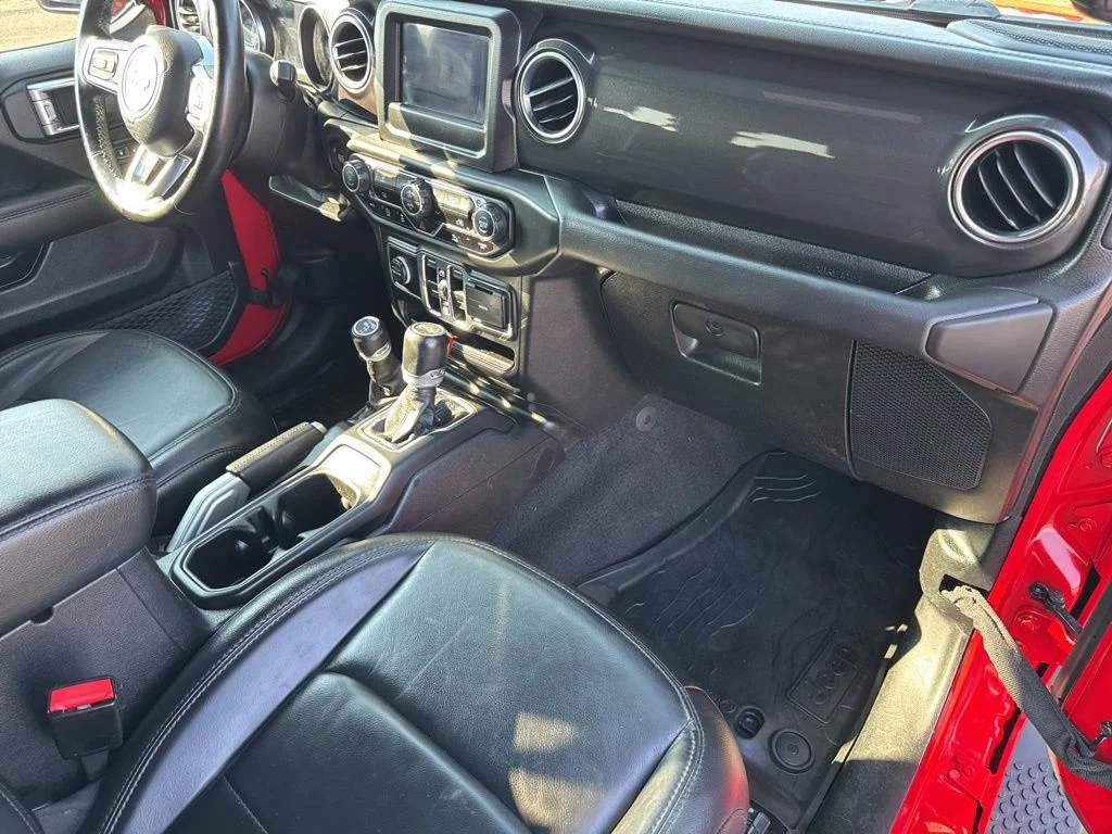 Used 2021 Red Jeep Unlimited Sahara Altitude image 26