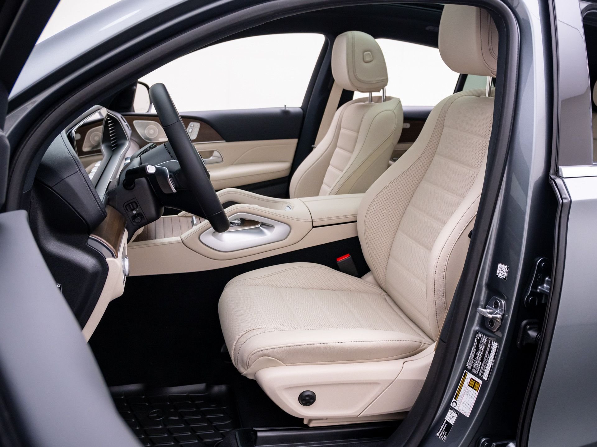 New 2026 Gray Mercedes-Benz GLE 450 Coupe image 17
