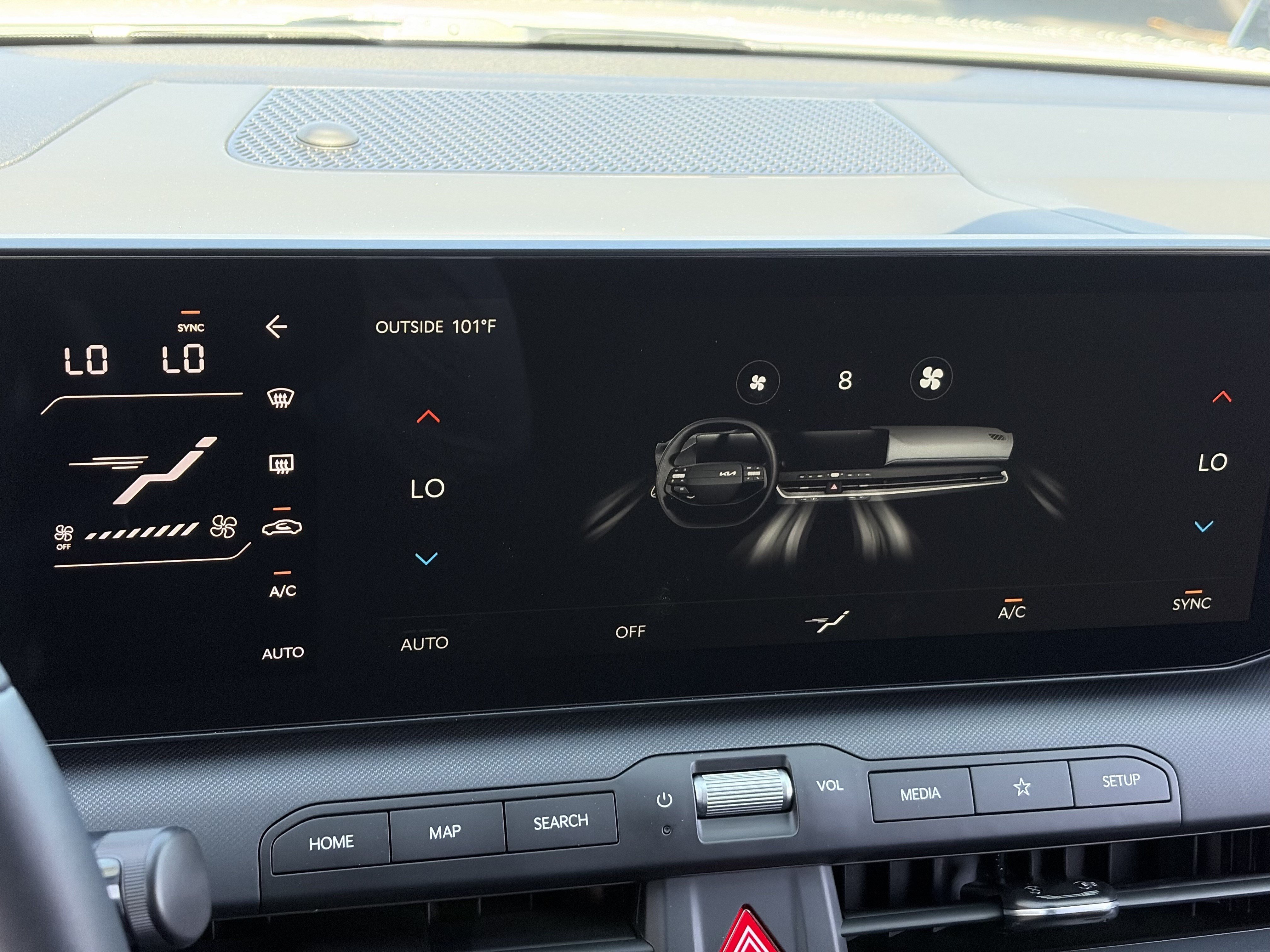 New 2026 Snow White Pearl Kia EX image 25