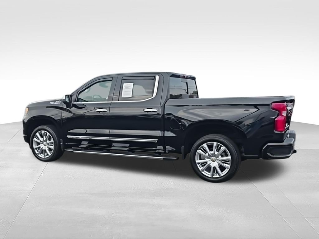 Used 2024 Black Chevrolet High Country image 6