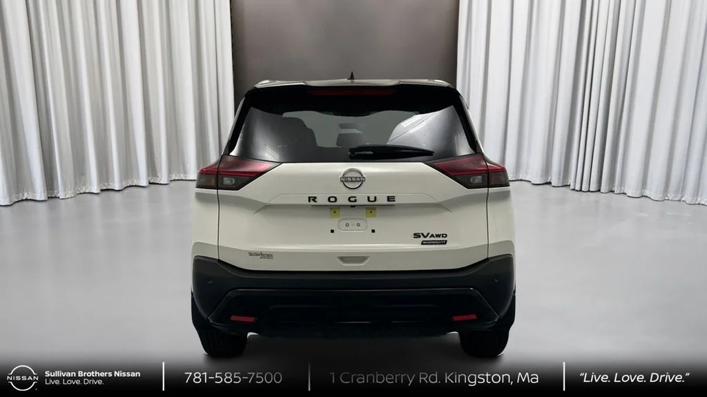 Used 2023 White Nissan SV image 6