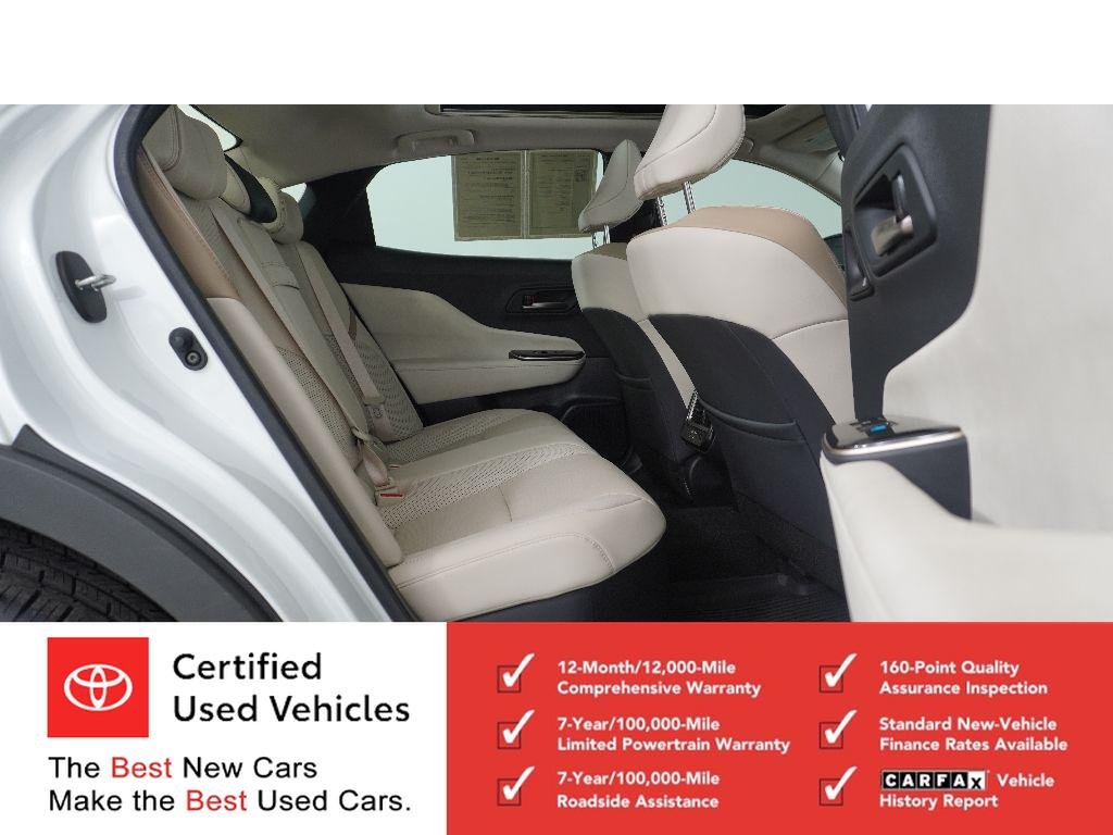 Certified Used 2024 Oxygen White Toyota Limited image 9