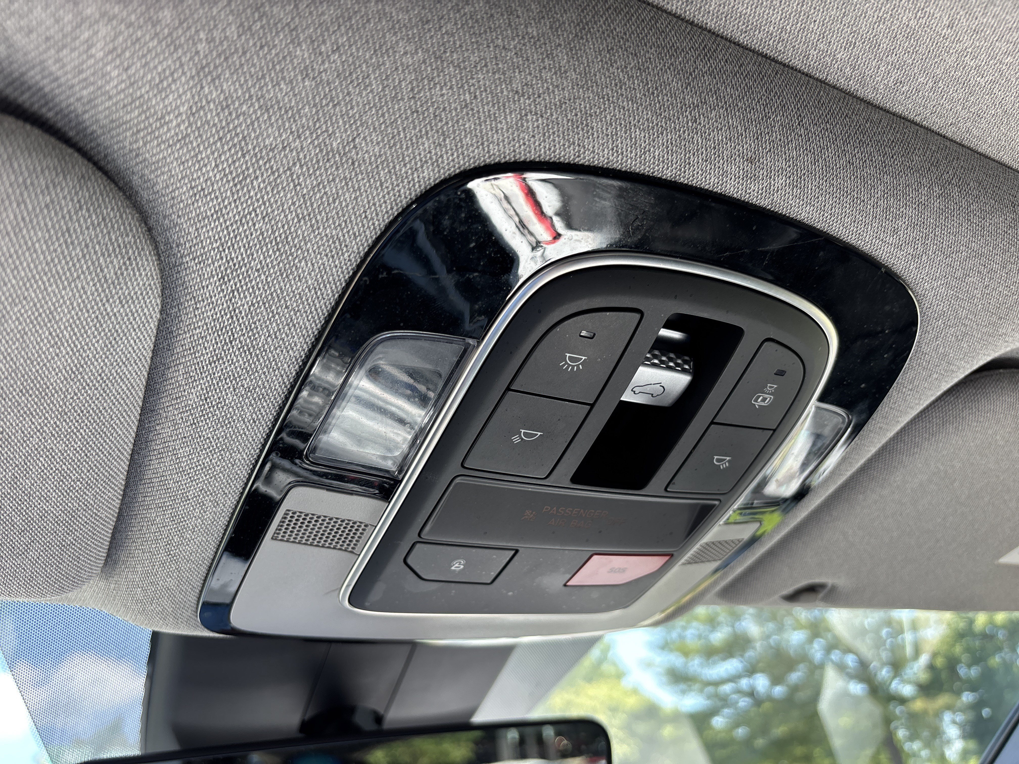 2023 Hyundai Santa Fe Limited - Photo 42