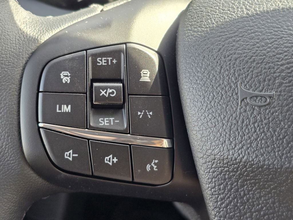 New 2026 Oxford White Ford XLT image 16