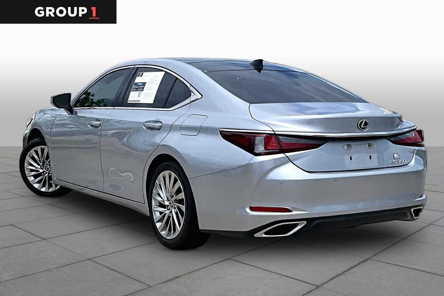 Used 2022 Iridium Lexus Luxury image 10
