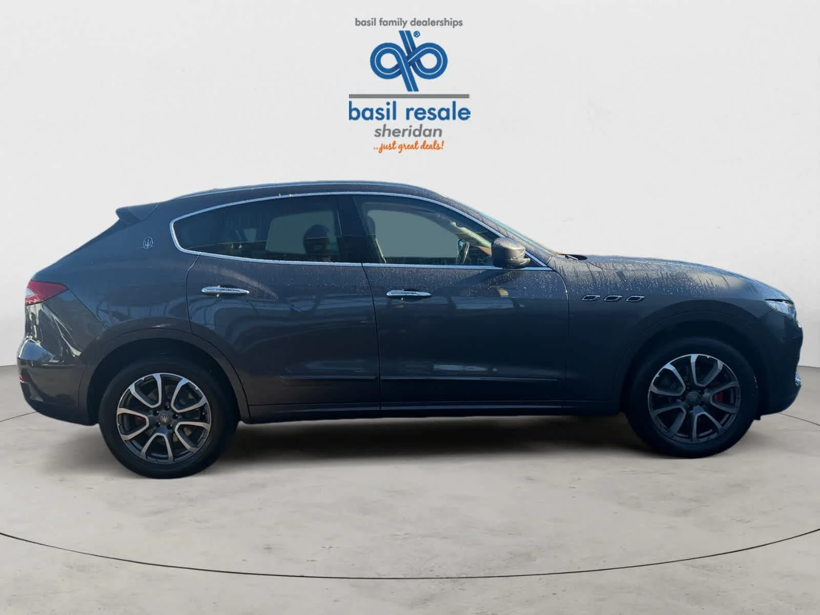 Used 2017 Grigio Metallic Maserati  image 9