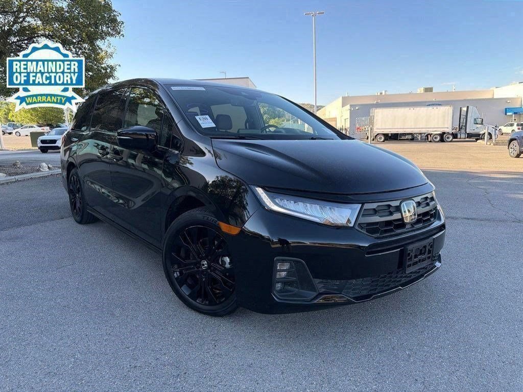 Certified Used 2025 Crystal Black Pearl Honda SPORT-L image 35