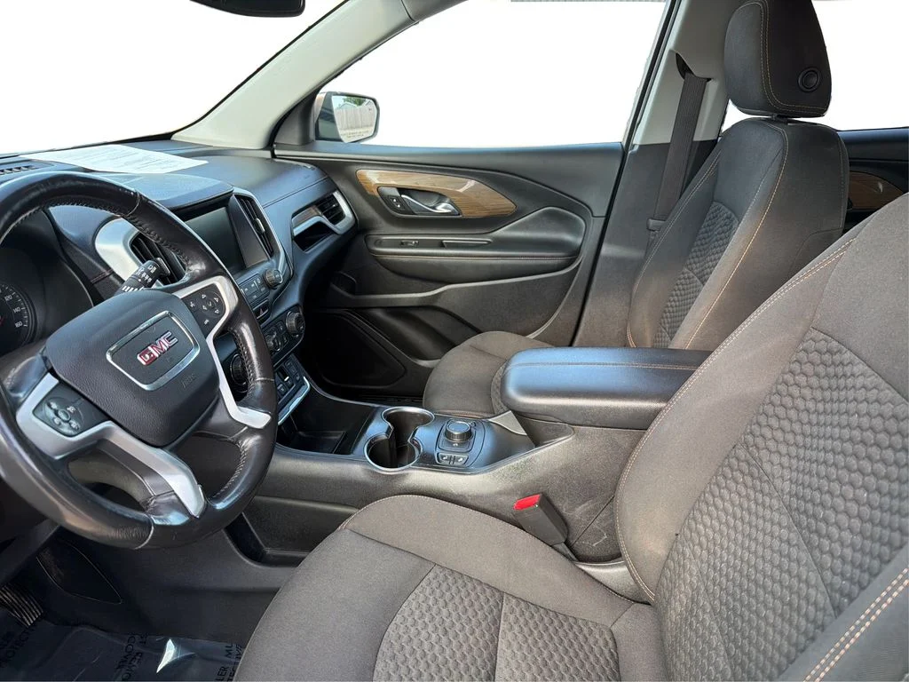 Used 2018 Coppertino Metallic GMC SLE image 10