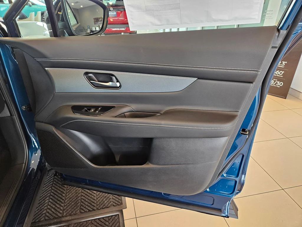 New 2026 Aurora Blue Pearl Metallic Nissan Platinum image 23