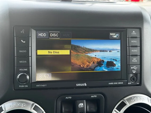 Used 2013 Black Jeep Unlimited Rubicon image 30