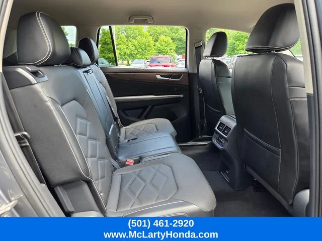 Used 2024 Gray Volkswagen 2.0T SE w/Technology image 16