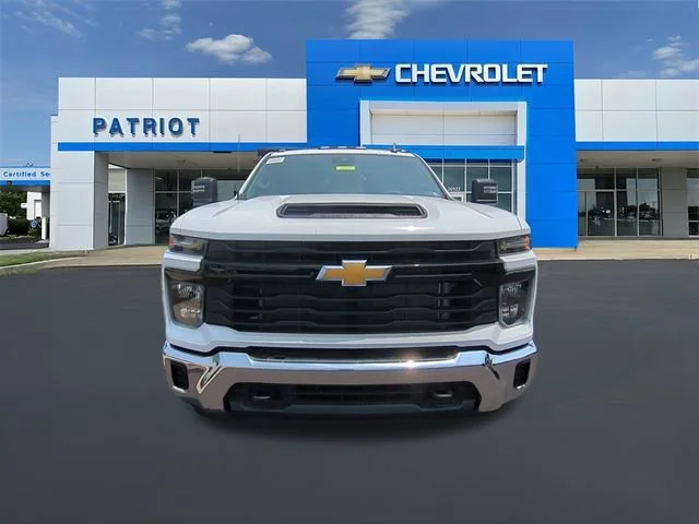 New 2025 Summit White Chevrolet Work Truck image 6