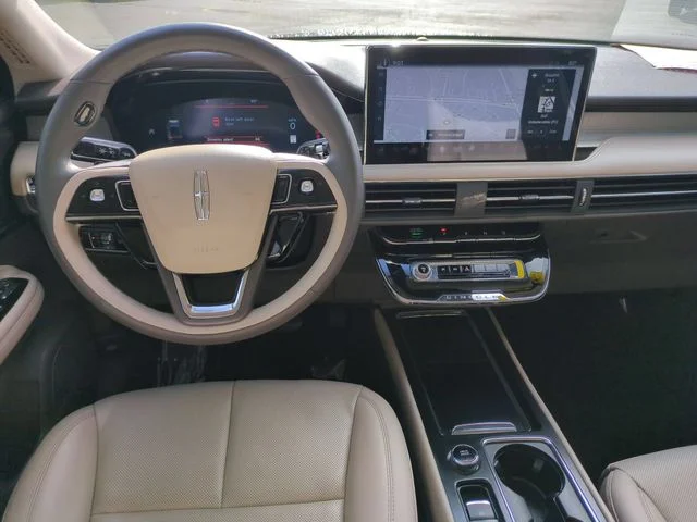 Used 2023 Gray Lincoln Standard image 29