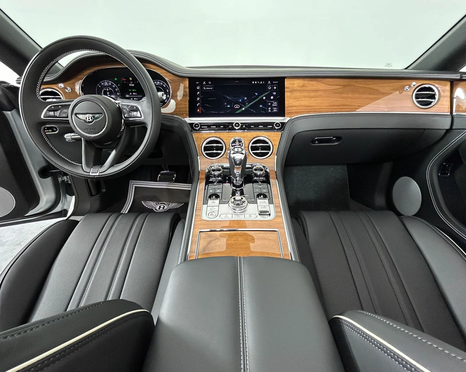 New 2026  Bentley V8 image 4