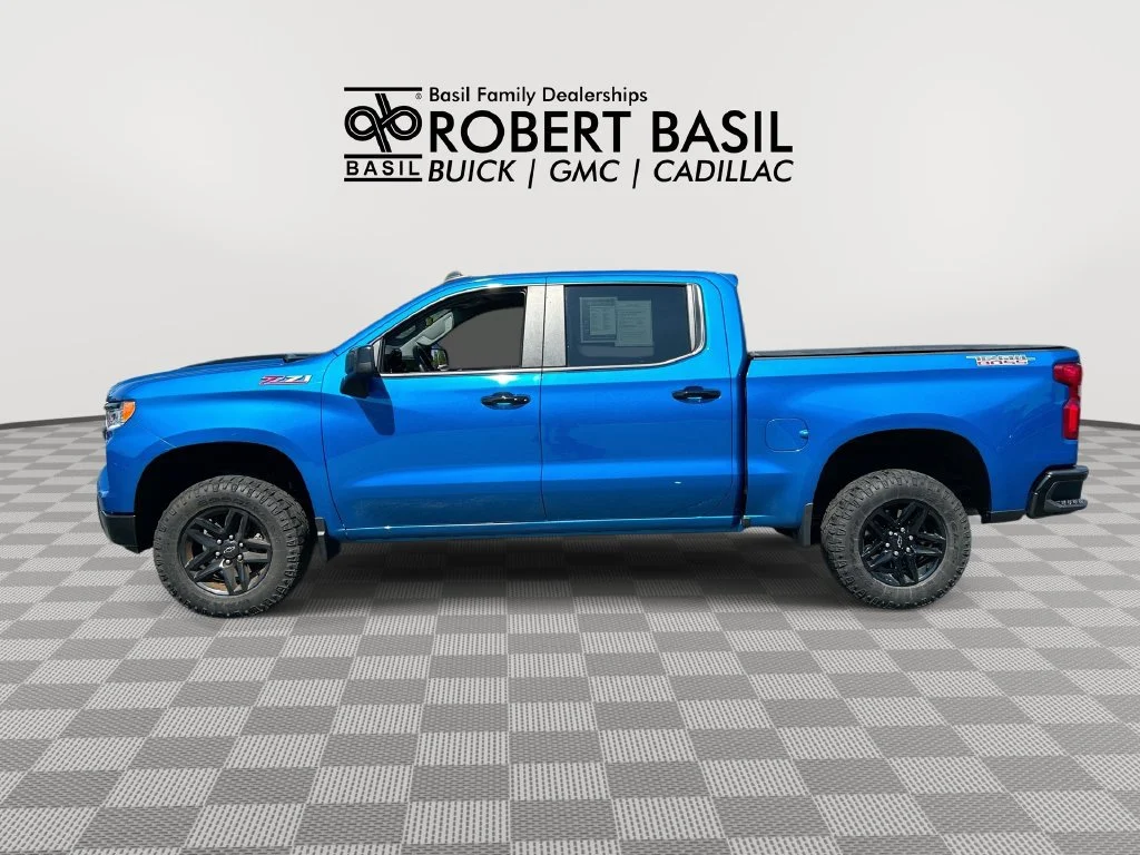 Used 2022 Glacier Blue Metallic Chevrolet LT Trail Boss image 5