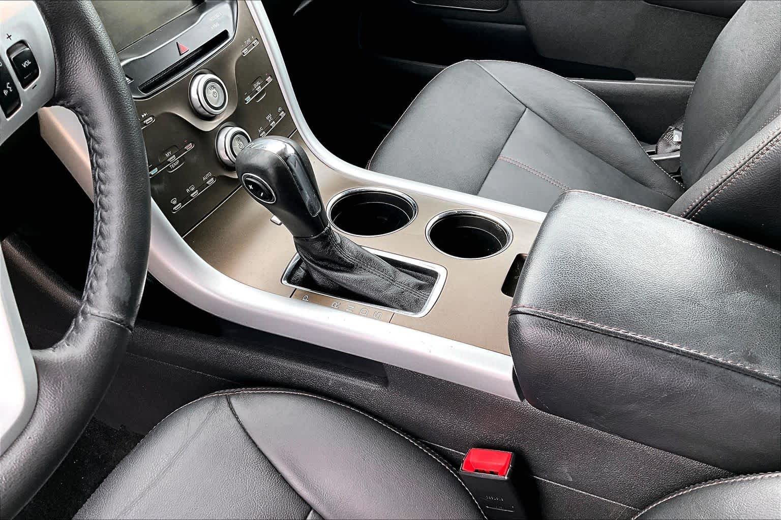 Used 2013 Tuxedo Black Metallic Ford SEL image 16