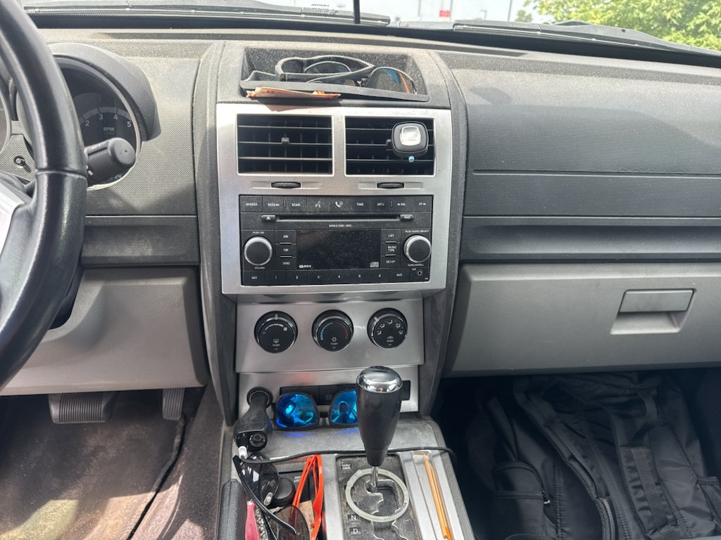 Used 2007 Blue Dodge SLT image 10