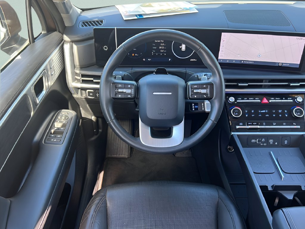 Used 2024  Hyundai Limited image 12