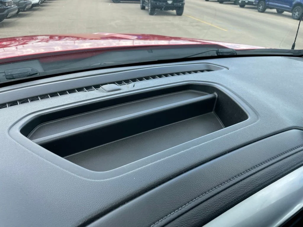 Used 2020 Red Chevrolet RST image 41