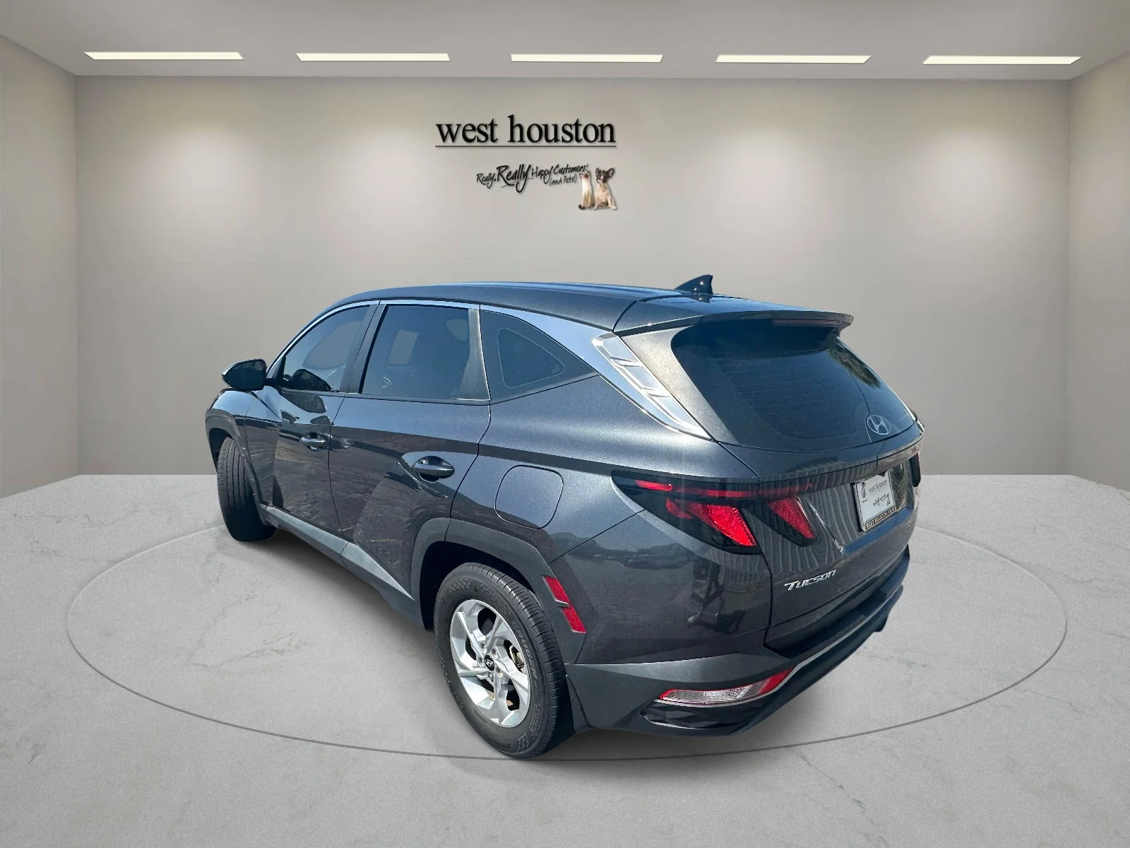 Used 2024 Hampton Gray Hyundai SE image 12