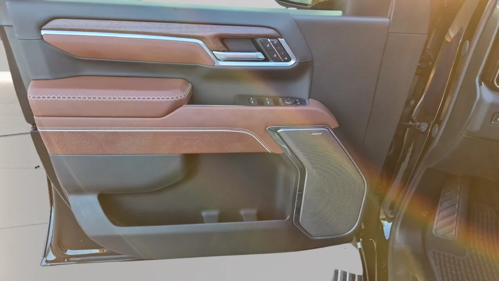 New 2026 GMC Sierra 2500HD Denali Ultimate, photo 9