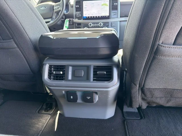 Used 2024 Avalanche Ford XLT image 4