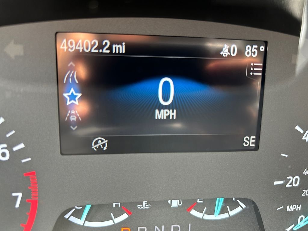 Used 2022 Gray Ford SE image 10