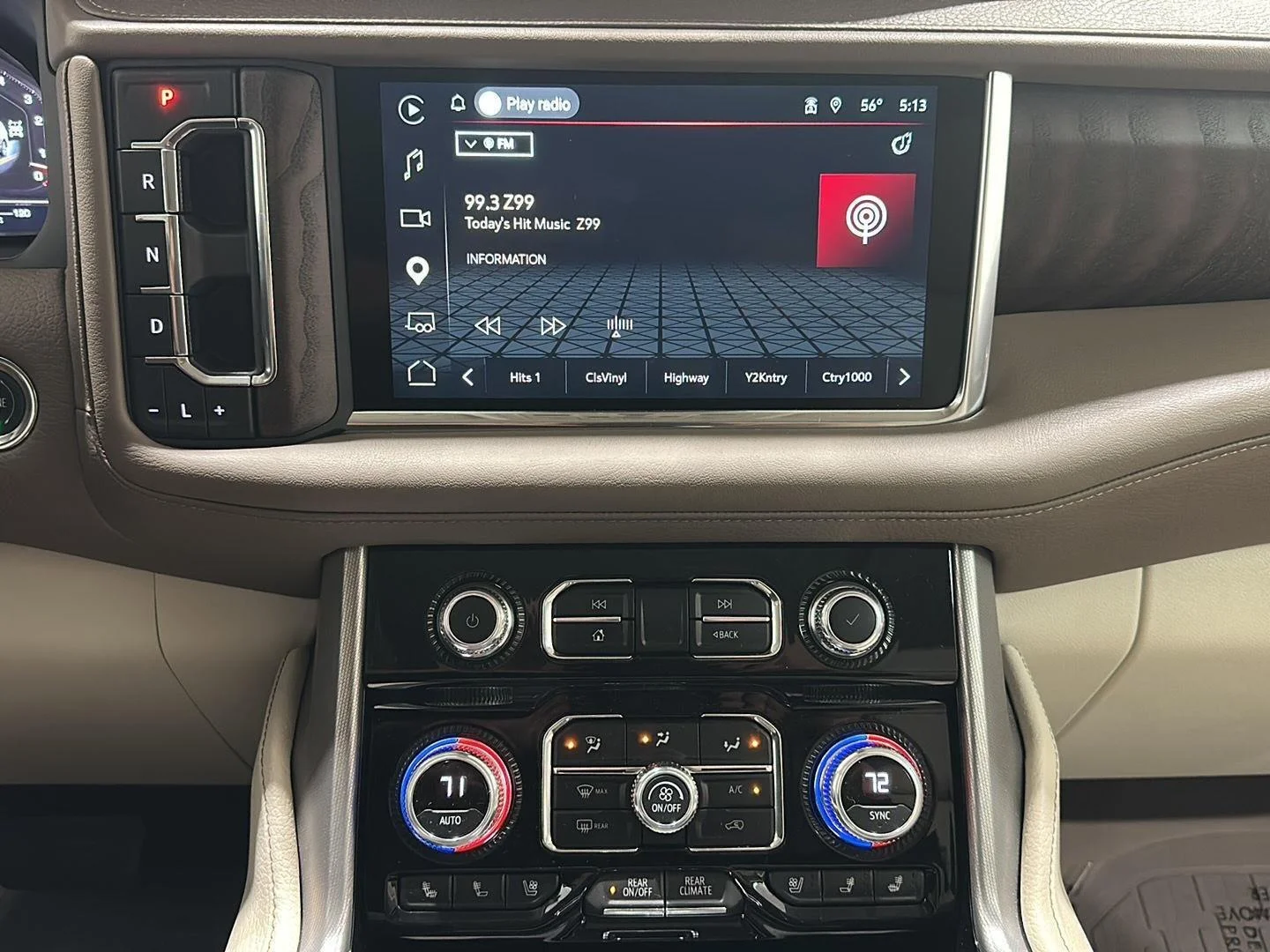 Used 2023 WHITE FROST TRICOAT GMC Denali image 12