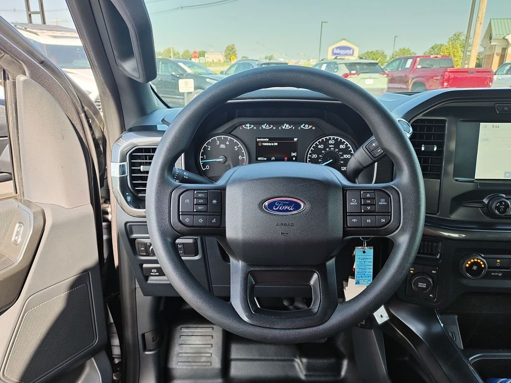 Used 2022 Gray Ford XL image 13