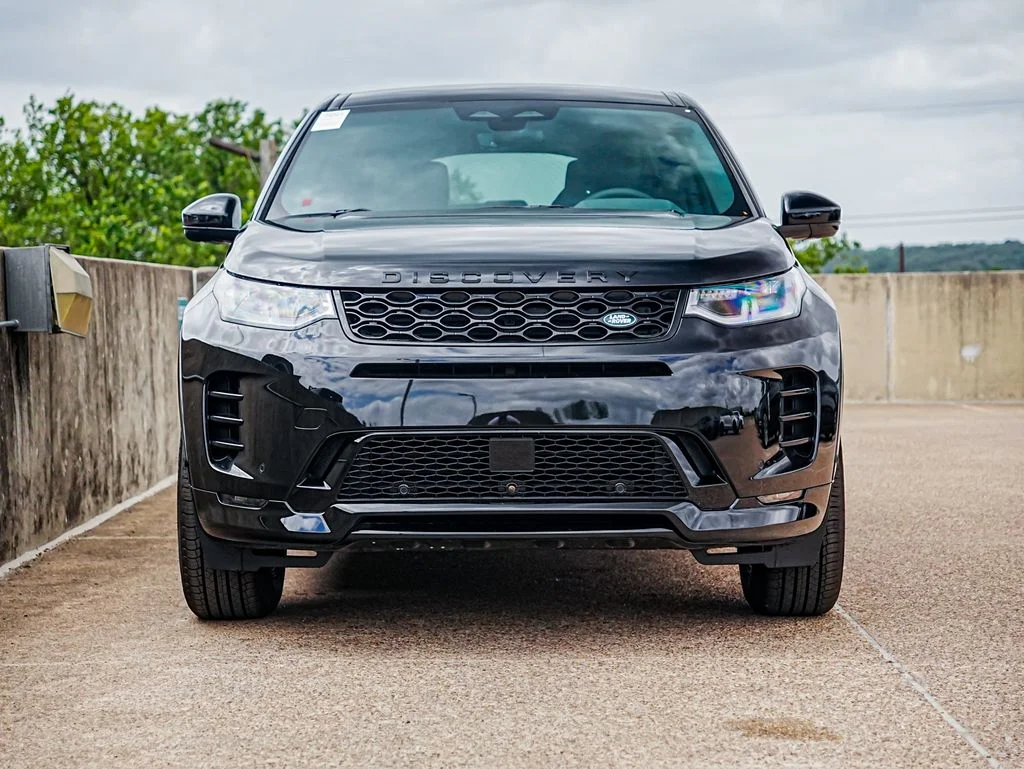 New 2026 Black Land Rover Landmark image 3