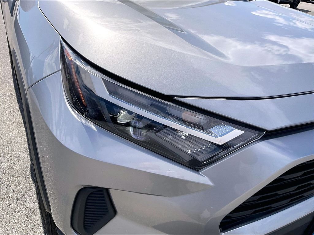 Used 2023 Silver Sky Metallic Toyota XLE image 31