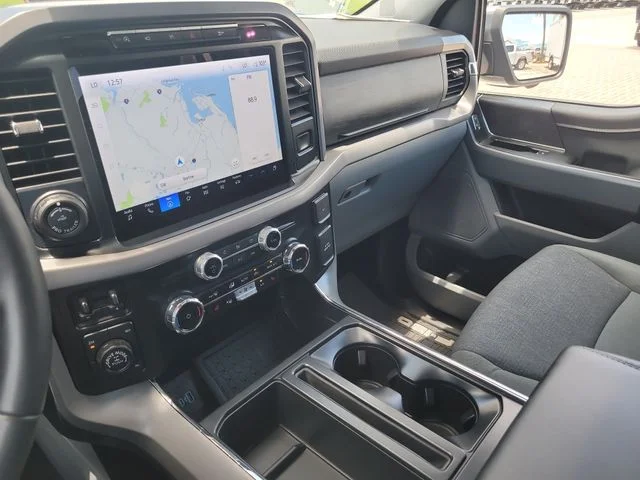 Used 2024 Black Ford XLT image 20