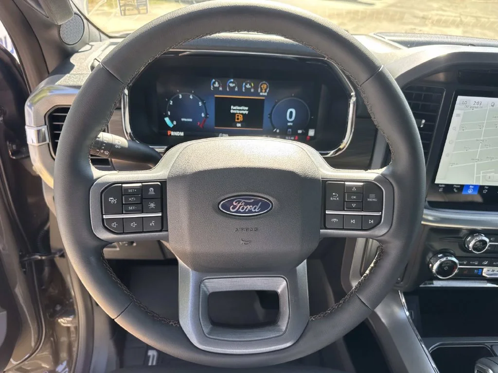 New 2026 Gray Ford Lariat image 38