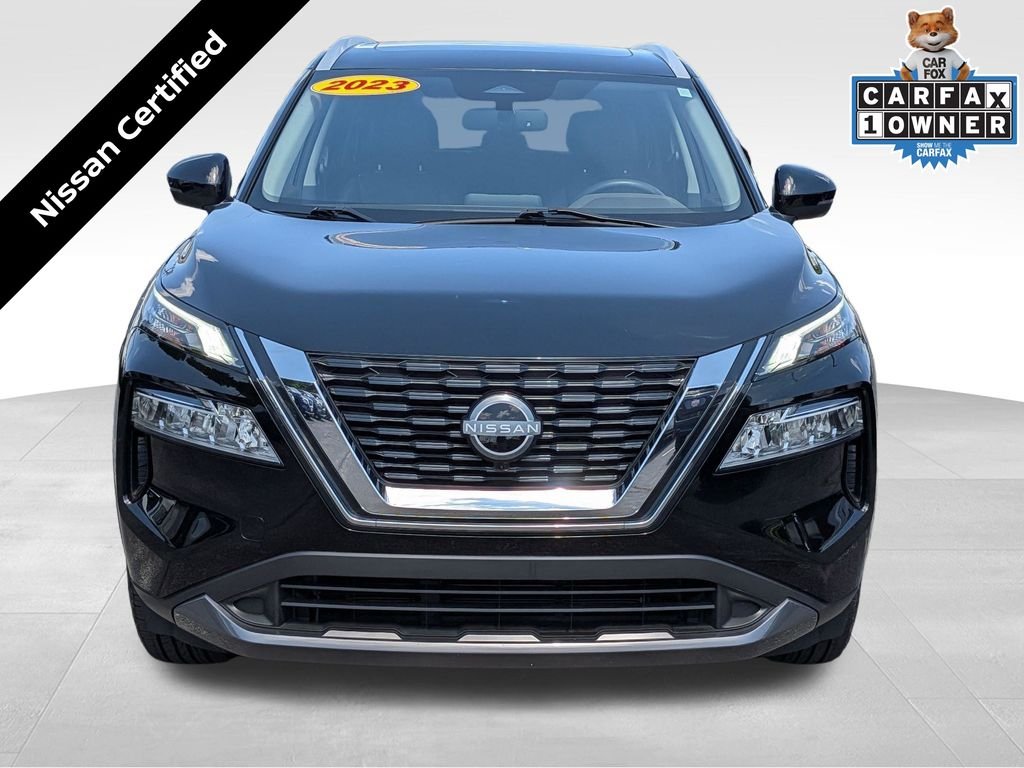 Certified Used 2023 Super Black Nissan SL image 3