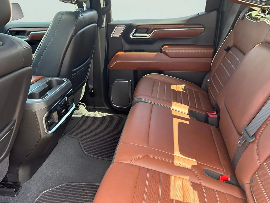 Used 2024 Black GMC Denali Ultimate image 24