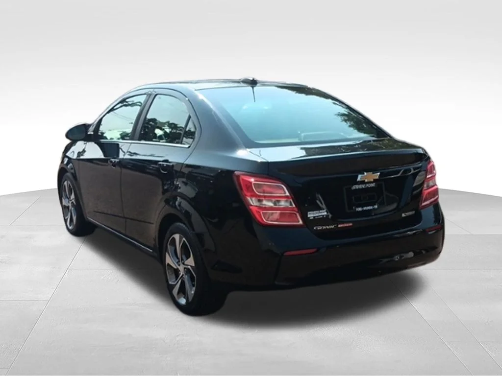 Used 2017 Mosaic Black Metallic Chevrolet Premier image 5