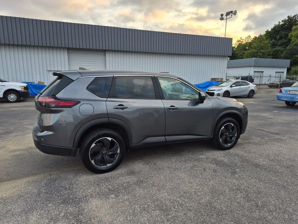 Used 2024 Gun Metallic Nissan SV image 10