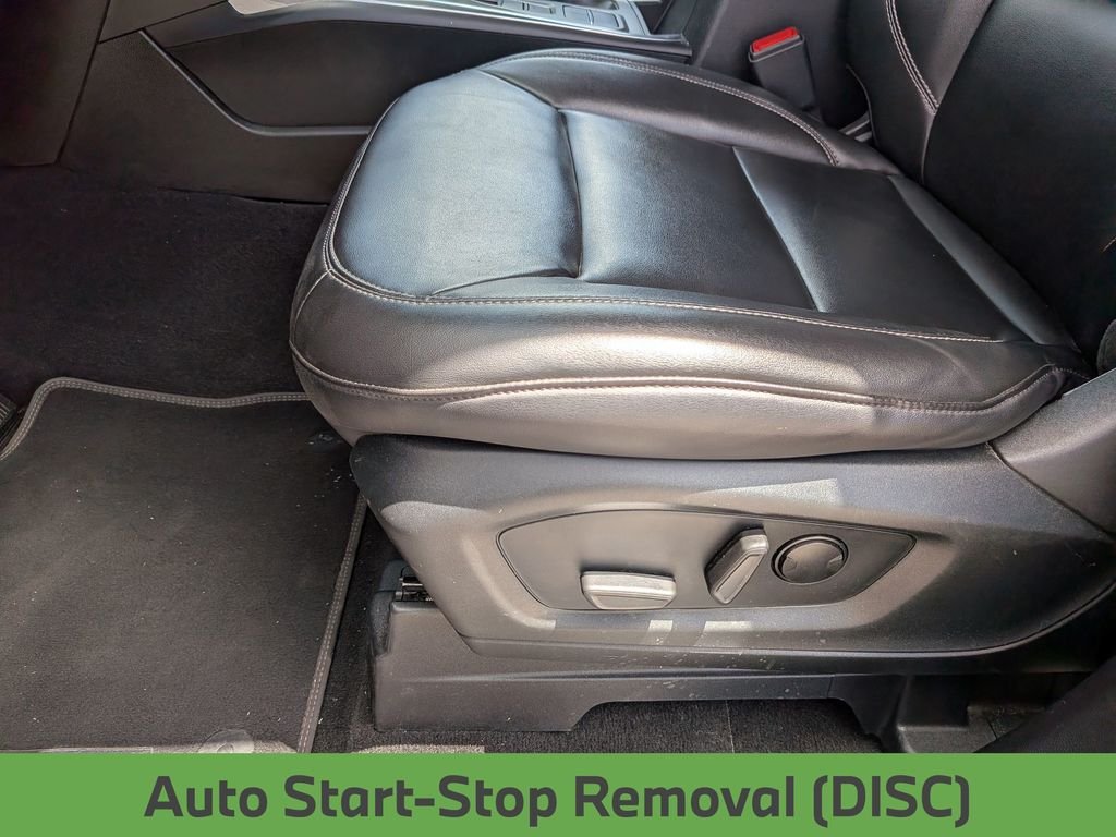 Used 2023 Black Ford XLT image 19