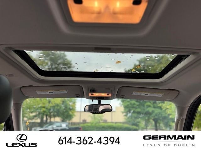 Used 2013  Chevrolet LTZ image 17