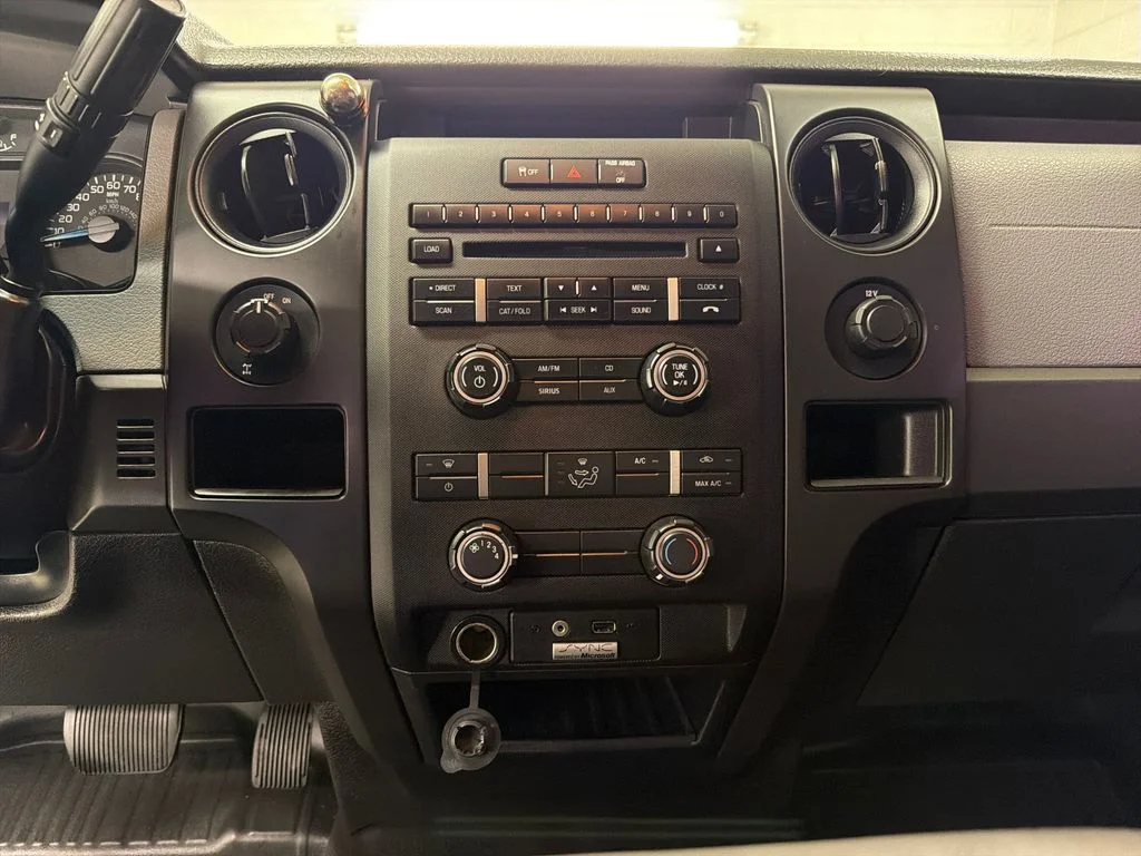 Used 2013 White Ford XL image 20