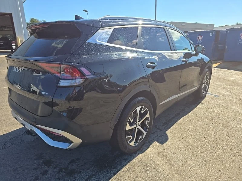 Used 2023 Black Kia EX image 8