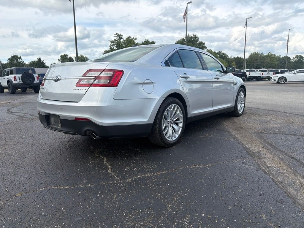 Used 2019 Ingot Silver Ford Limited image 6